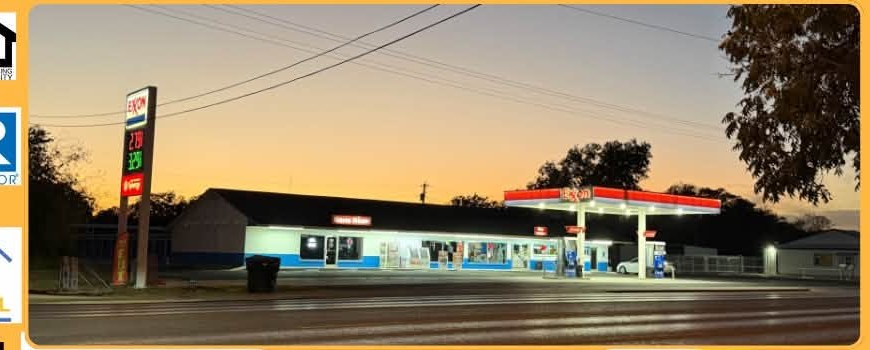 Gas Station, Lease-to-Buy, Nocona Area: Convenience store aisle
